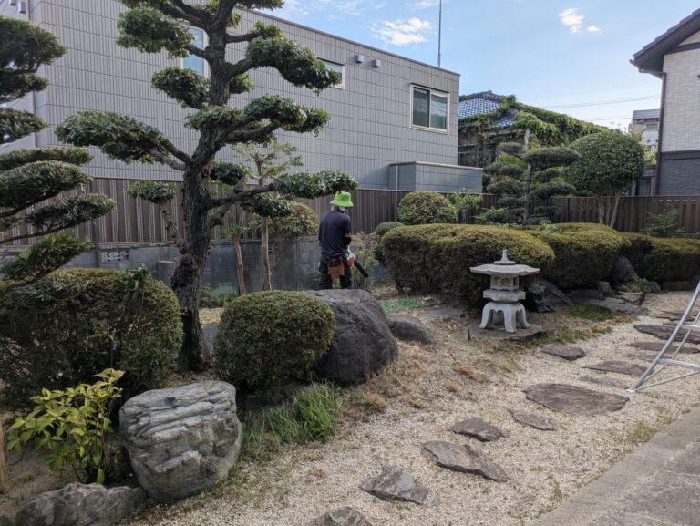 > 除草、剪定　名古屋市名東区